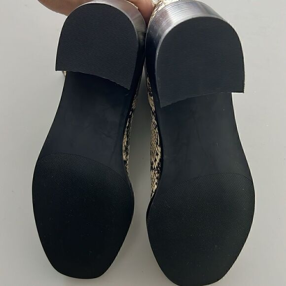 New Nordstrom Nohazina-Lea Caramel Snake Print Heel Ankle Boots Size 7.5 - Picture 5 of 8